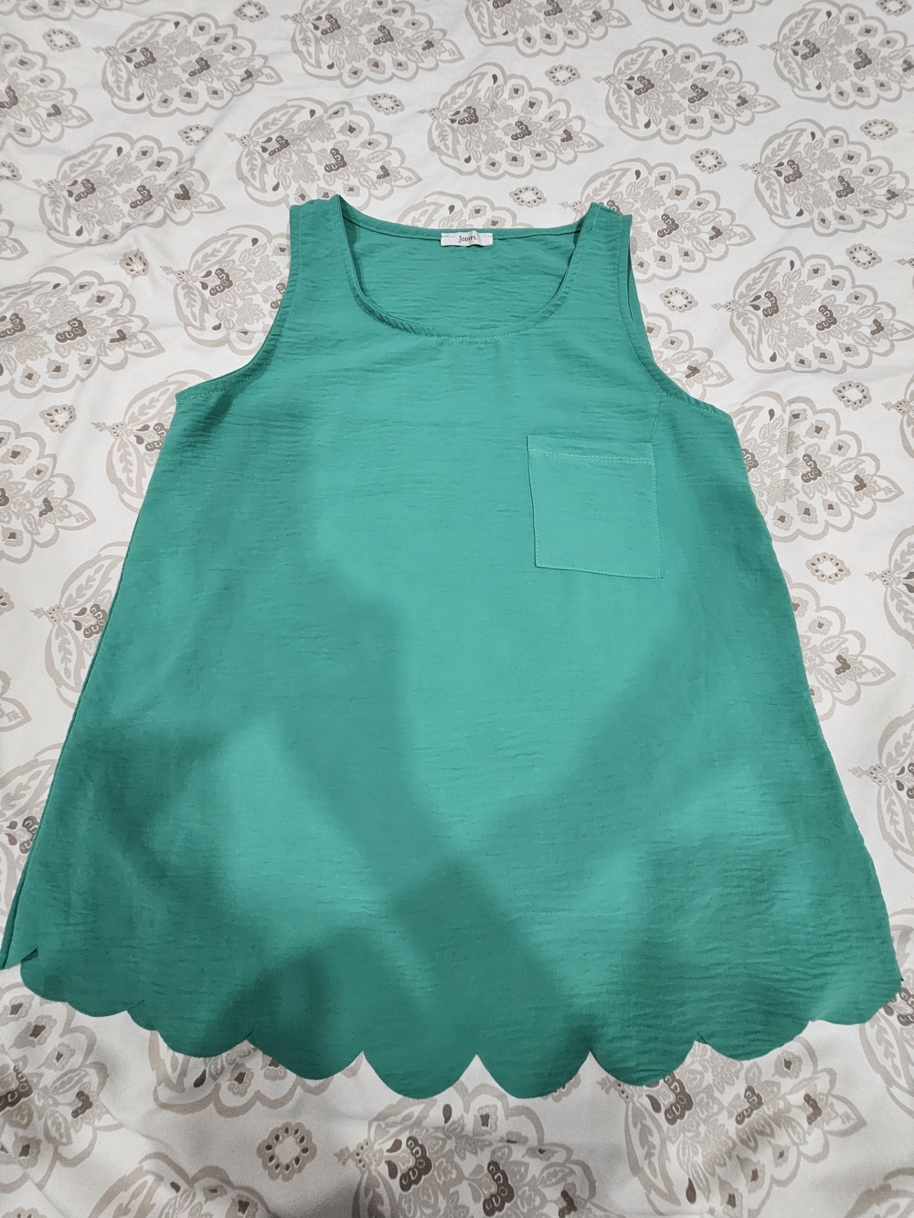 JODIFL Teal Scallop-Hem Tank with Front Pocket